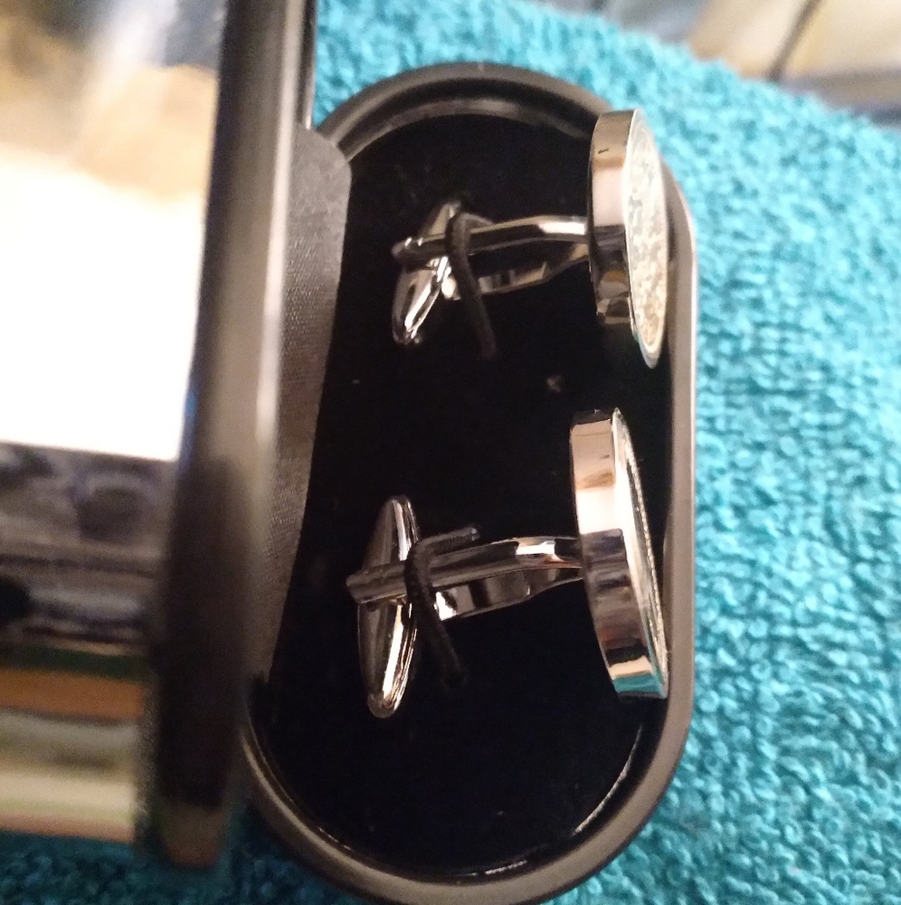 Coin Cuff Links - Picture 4 of 8